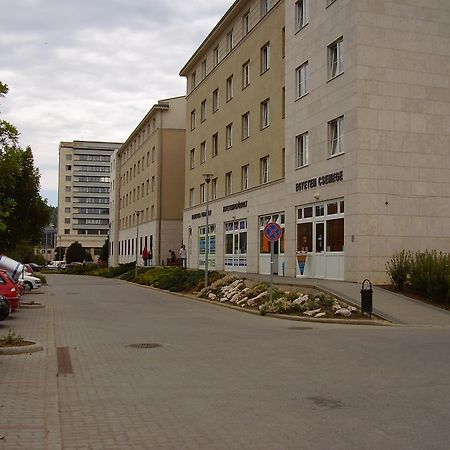 Uni-Hotel Diákotthon Miskolc Exterior foto